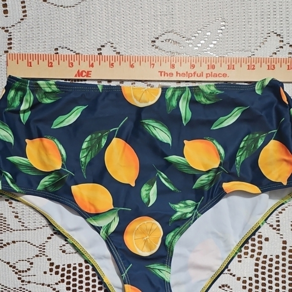 NWT Lemon Print Bikini Bottom